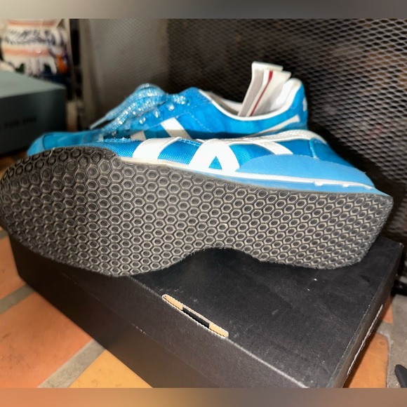 Onitsuka Tiger Shoes - Picture 2 of 13